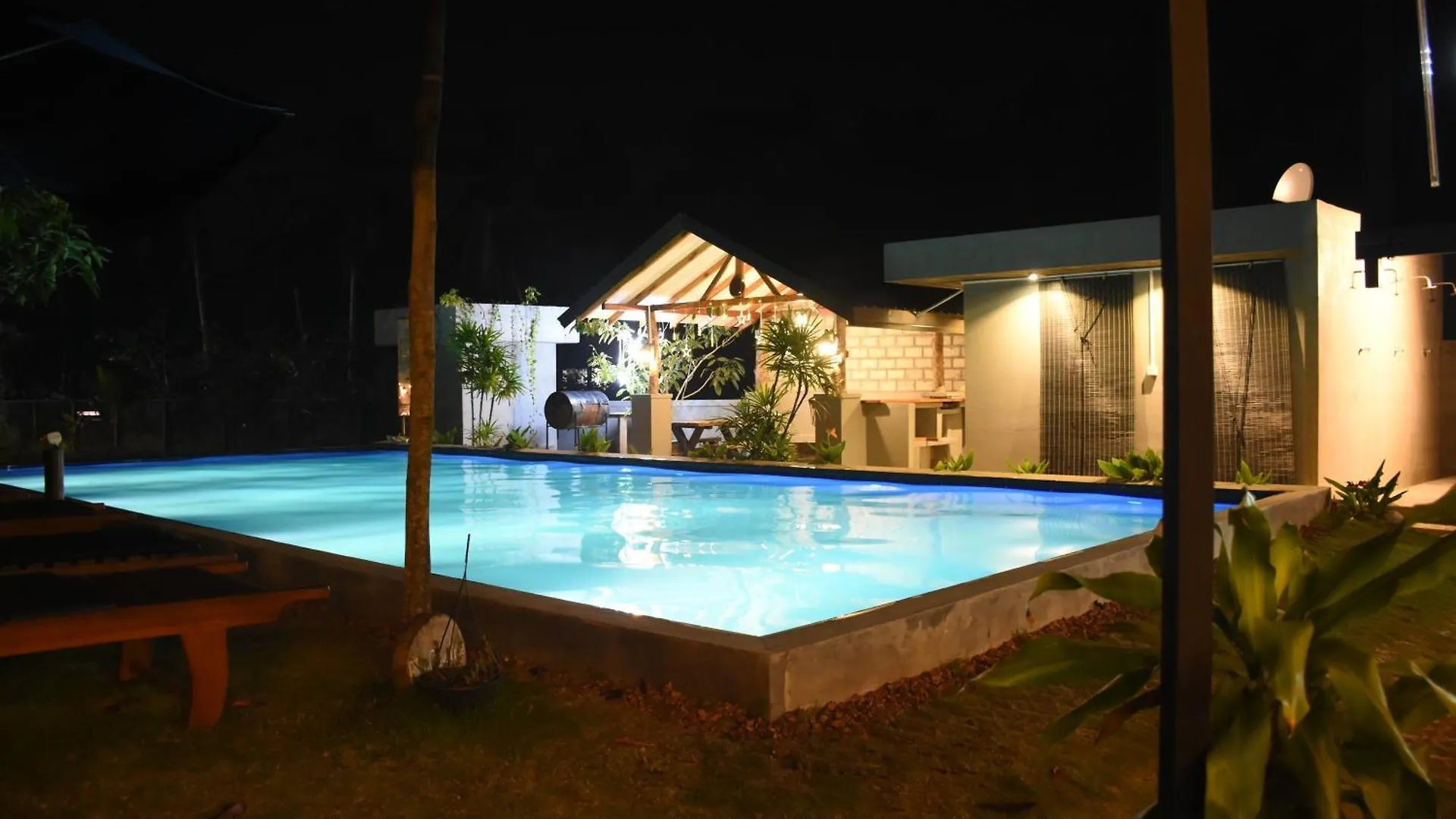 Steps Garden Resort Negombo