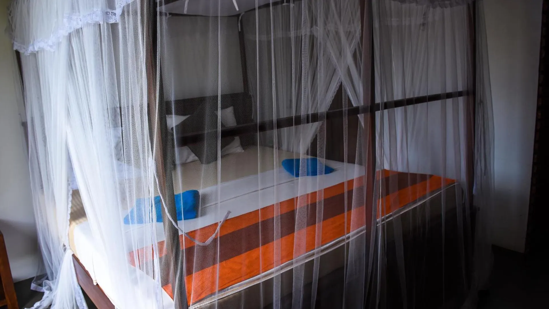Steps Garden Resort Negombo