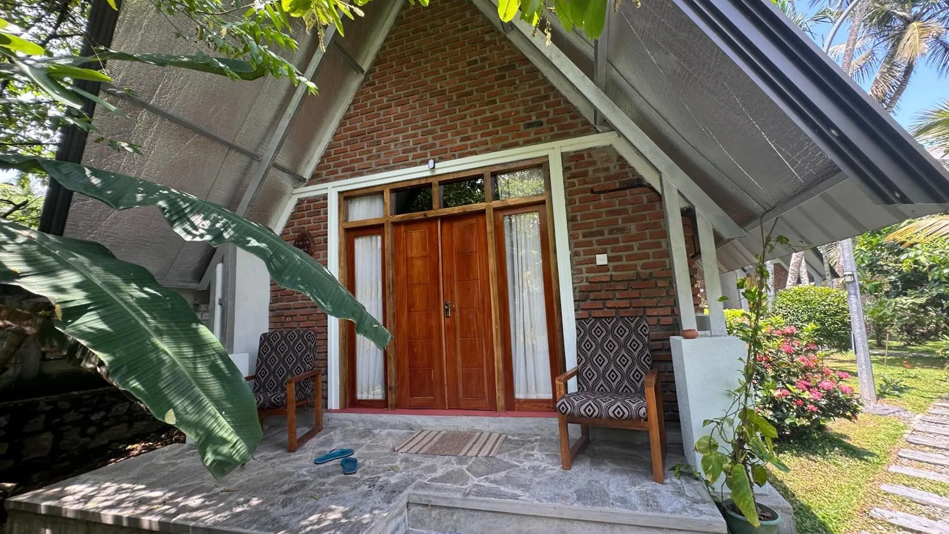 Steps Garden Resort Negombo