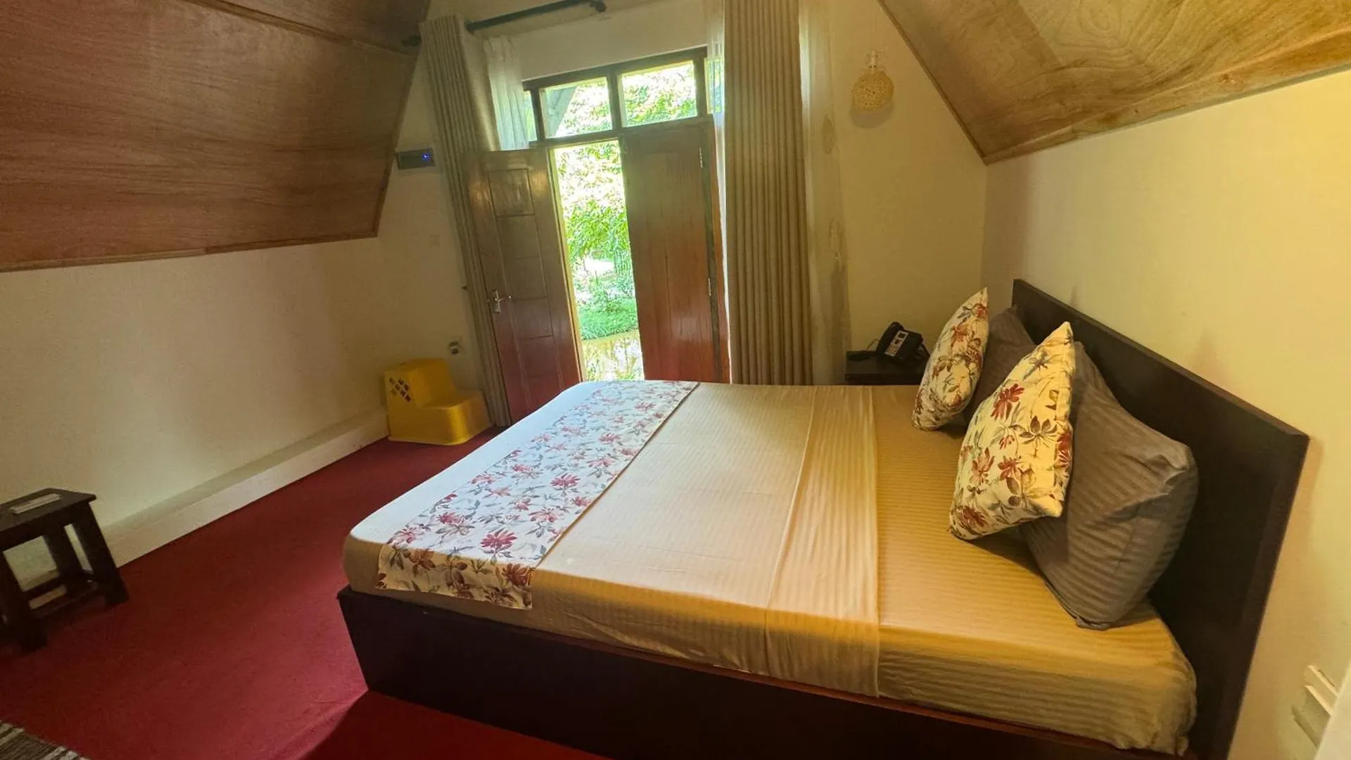 Steps Garden Resort Negombo 3*,  Sri Lanka