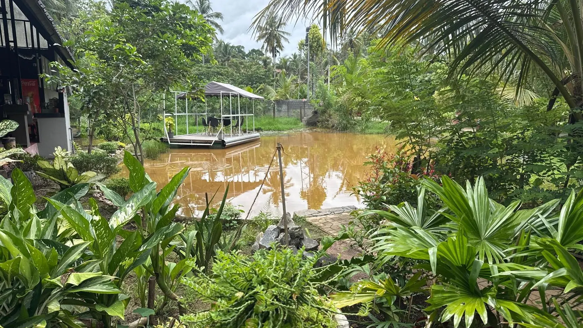 Steps Garden Resort Negombo Hotell
